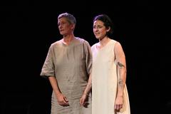 Scène du spectacle Trafiquée — violences faites aux femmes, création 2023 — photo 1